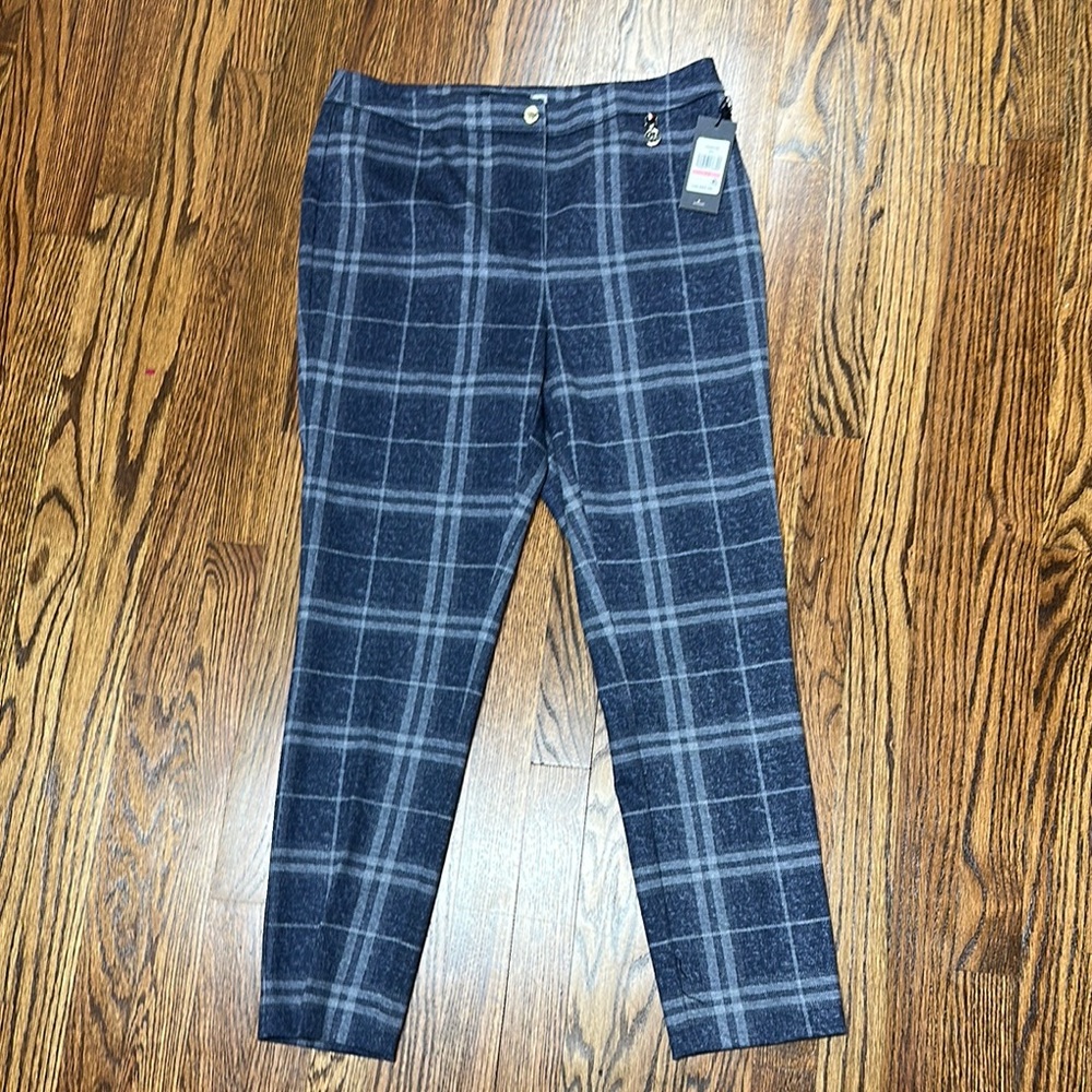 Women’s Blue Plaid Ankle Pants